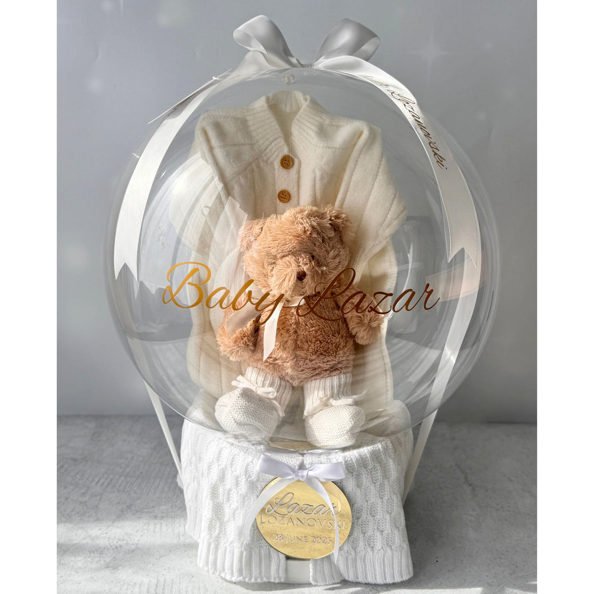 Neutral Baby Gift Balloon Hamper – Ivory & Gold | Personalised Newborn Gifts Sydney
